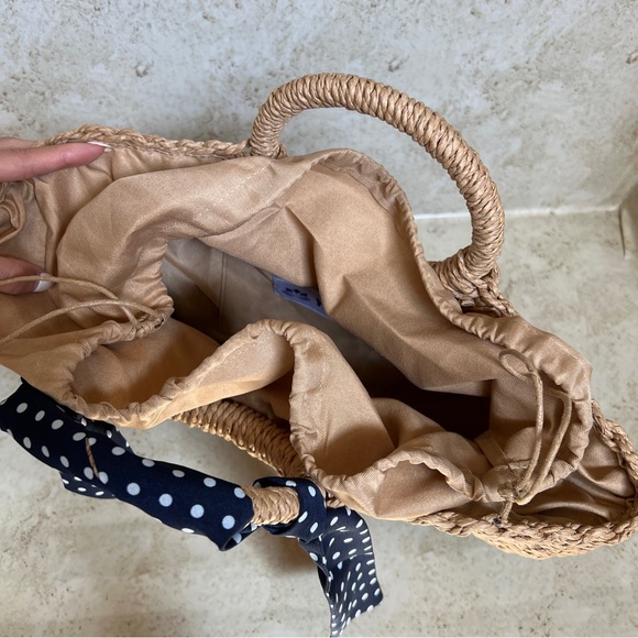 Straw Bag - Picture 4 of 4